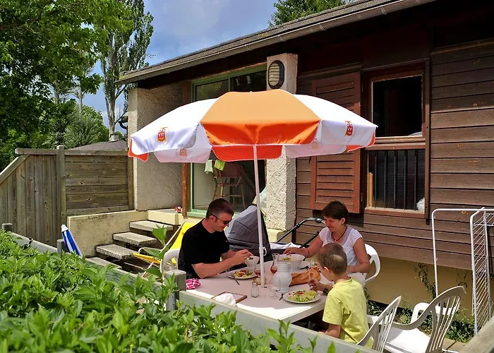 Üdülőpark Vvf Villages « Les Legendes Du Gevaudan »